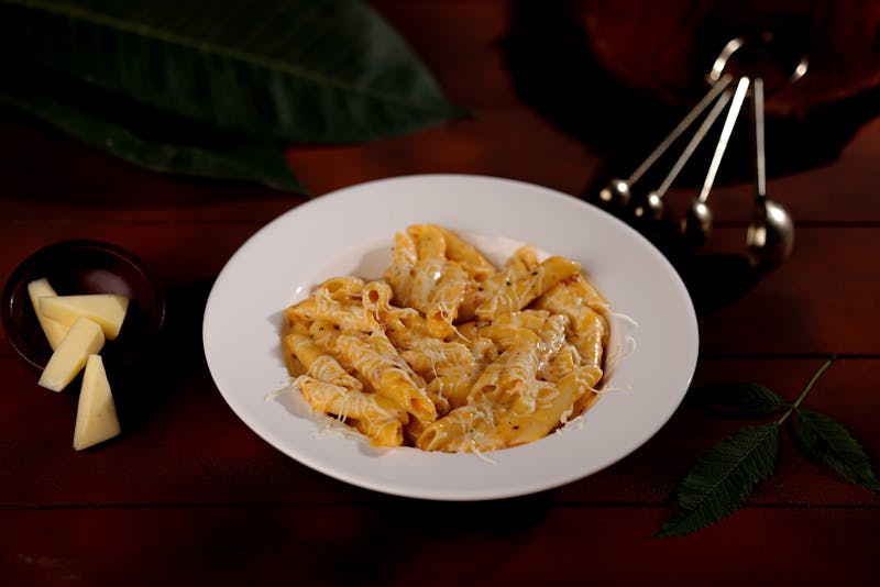 Creamy macaroni and cheese comfort side dish